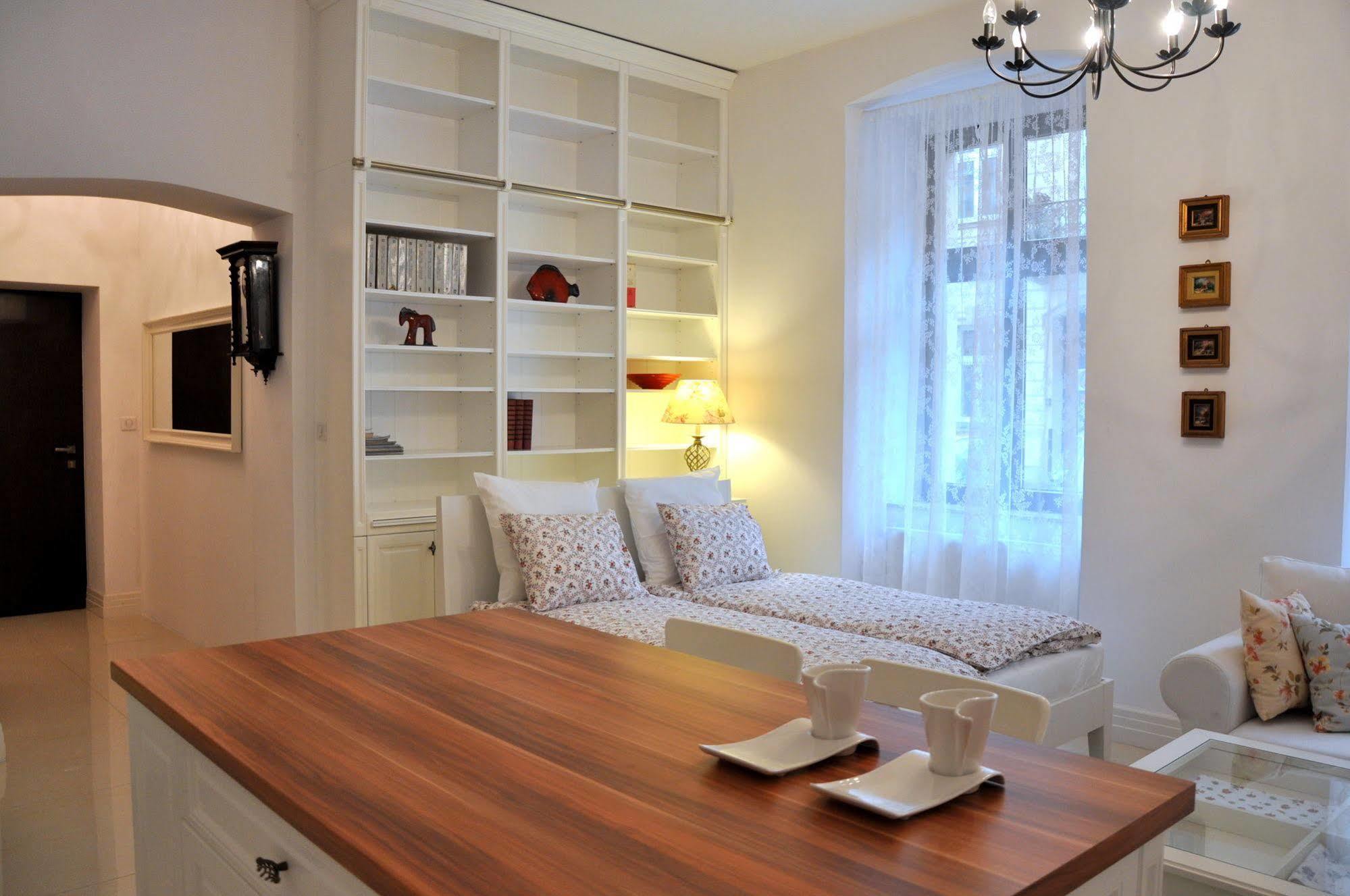 Happyguests Apartments كراكوفيا المظهر الخارجي الصورة