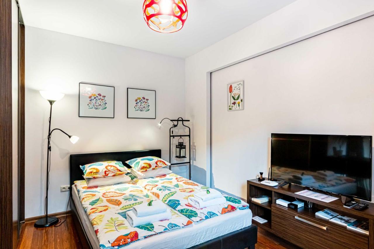 Happyguests Apartments كراكوفيا المظهر الخارجي الصورة