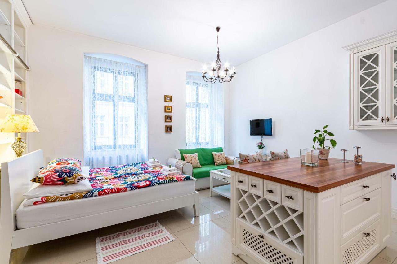 Happyguests Apartments كراكوفيا المظهر الخارجي الصورة